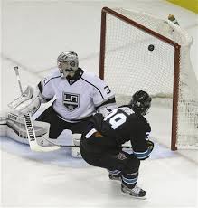 Sharks in 5: Sharks Look to Finish Kings at Home