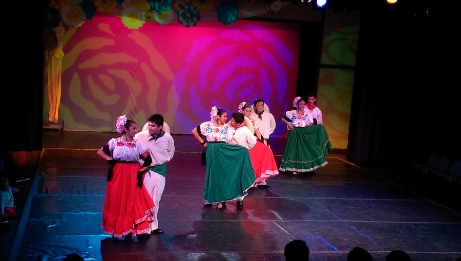 Xochitl Cultural performed four songs from Guanajuato. The songs were Los Barreteros, El Mosco, Jarabe Gatuno, and Jarabe Guanajuatense. (Lincoln Lion Tales/Atzin Galvan)