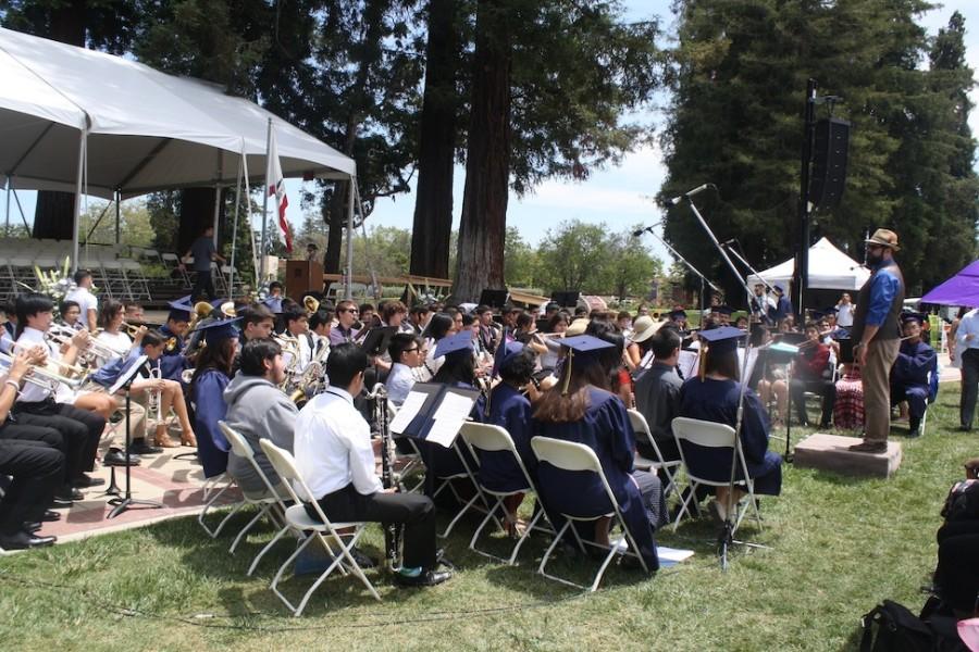 Band students performed songs before the ceremony.