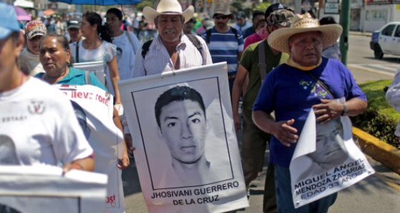 Recuperan restos de los estudiantes de Ayotzinapa