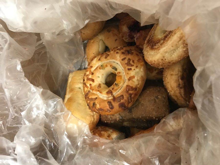 Bagels being left out for students to take. (Fernando Serna/Lion Tales)