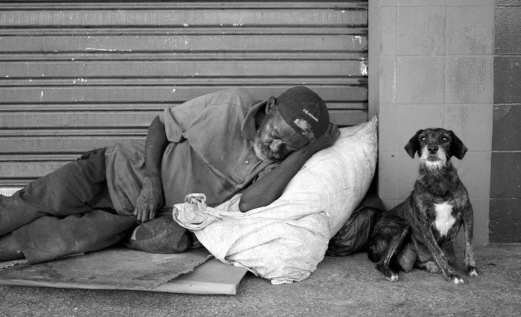Gente sin hogar: temas y luchas diarias