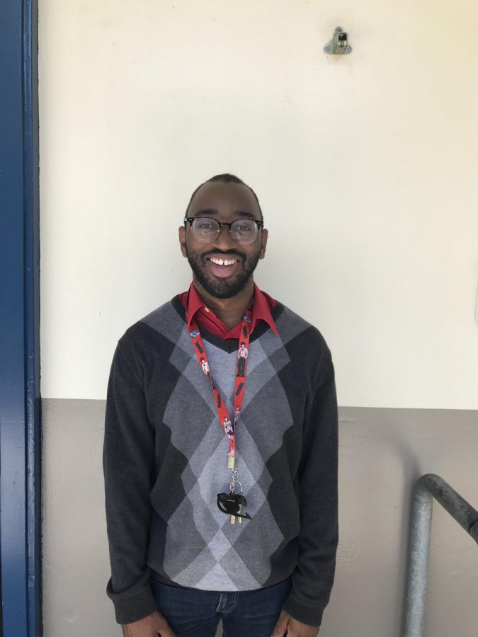 Mr. Jamil Cary begins the 2018-2019 school year at Lincoln. This is Mr. Carys first year as a teacher, teaching Spanish (Nancy Quintana / Lincoln Lion Tales).