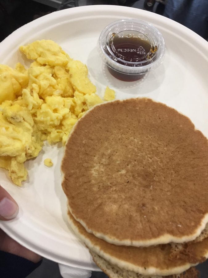 At October 20, 2018 Lincoln Music Department organized the traditional Pancake Breakfast (Jennifer Schwarz/ Lion Tales)