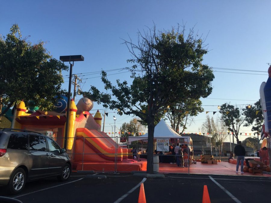 A bounce house at the pumpkin patch off of Blossom Hill Ave. in San Jose on October 22, 2018. (Isabel Mercado / Lincoln Lion Tales)